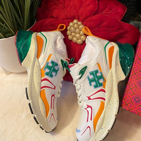 🎉HOST PICK🎉TORY BURCH GOOD LUCK TECH TRAINER - Picture 5 of 11